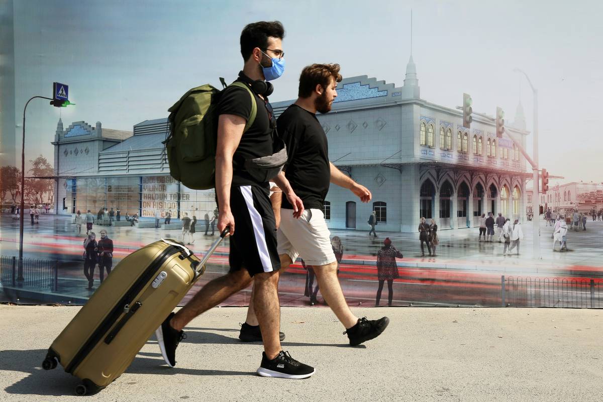 Infographic showing 4 key gaps in standard travel insurance for gig workers: lost income, equipment damage, medical evacuation limits, and business activity exclusions